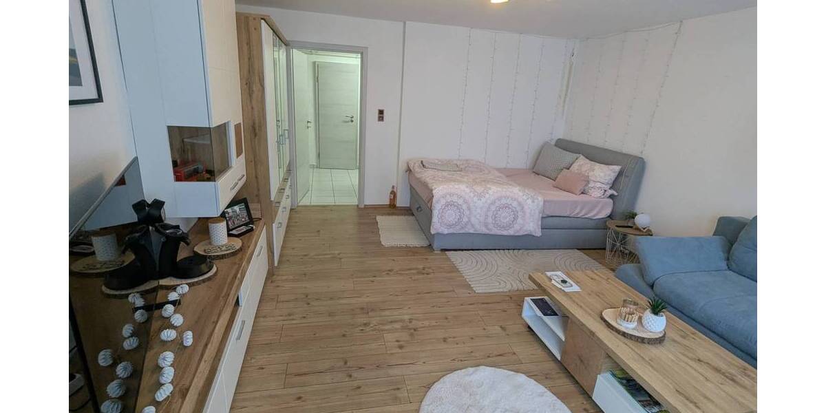 Mehrfamilienhaus, Wohnhaus Eisenberg - 4 Zimmer, 143 m&sup2;, 99.000&euro; | Angebot:25741019