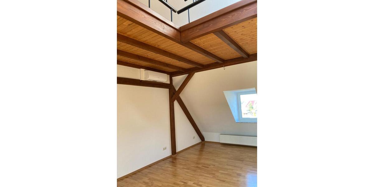 Dachgeschoßwohnung Elsteraue - 2 Zimmer, 60 m&sup2;, 360&euro; | Angebot:26690494
