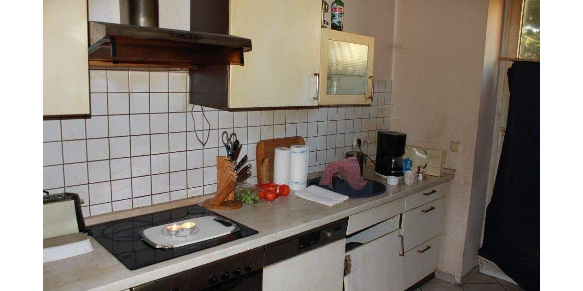 Etagenwohnung Altenburg - 2 Zimmer, 59 m&sup2;, 34.000&euro; | Angebot:25800268