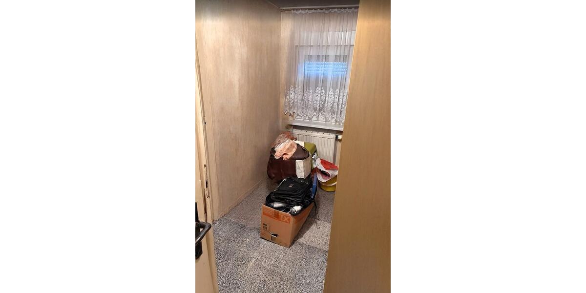 Einfamilienhaus Bad Klosterlausnitz - 5 Zimmer, 100 m&sup2;, 90.000&euro; | Angebot:26990262