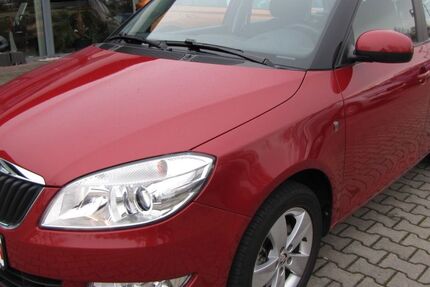 Skoda Fabia 24.800 km 9.555 &euro; Altenburg 04600