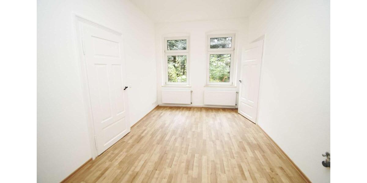 Erdgeschoßwohnung Altenburg - 5 Zimmer, 149 m&sup2;, 800&euro; | Angebot:25546653