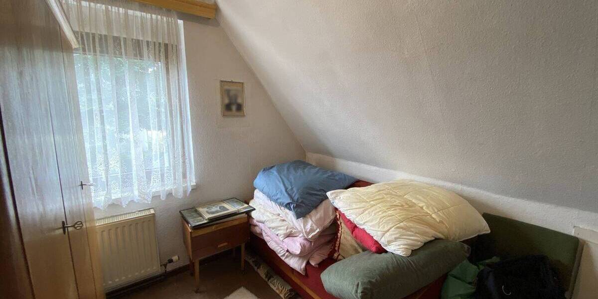 Doppelhaushälfte Mertendorf - 4 Zimmer, 80 m&sup2;, 69.000&euro; | Angebot:25834955