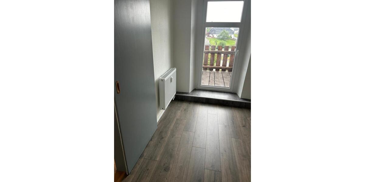 Erdgeschoßwohnung Mohlsdorf-Teichwolframsdorf Teichwolframsdorf - 2 Zimmer, 44 m&sup2;, 260&euro; | Angebot:25543323