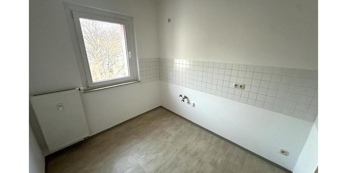 Ihr neues Zuhause: 3-Raum-Wohnung mit Balkon und Bad mit Dusche & Wanne! - Etagenwohnung Gera Debschwitz | Angebot:26846548