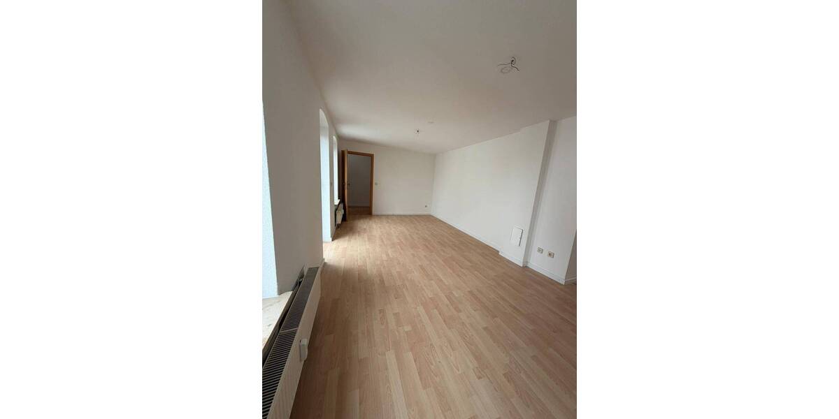 Etagenwohnung Gera Ostviertel - 4 Zimmer, 110 m&sup2;, 772&euro; | Angebot:26740550