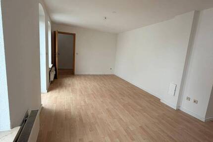 Wohnung Gera Ostviertel - 4 Zimmer, 110 m&sup2;, 772&euro; | Angebot:26740550