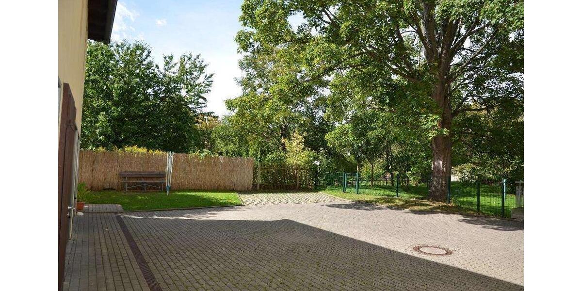Etagenwohnung Gera Debschwitz - 2 Zimmer, 60 m&sup2;, 375&euro; | Angebot:26464157