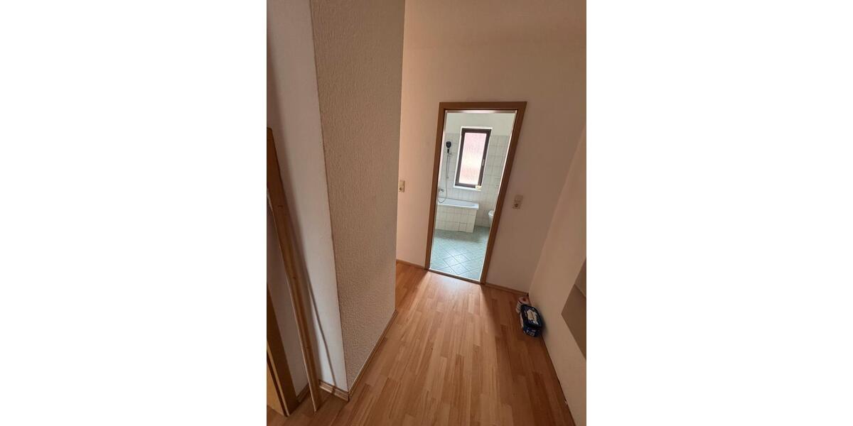 Etagenwohnung Schmölln - 2 Zimmer, 49 m&sup2;, 450&euro; | Angebot:26214054