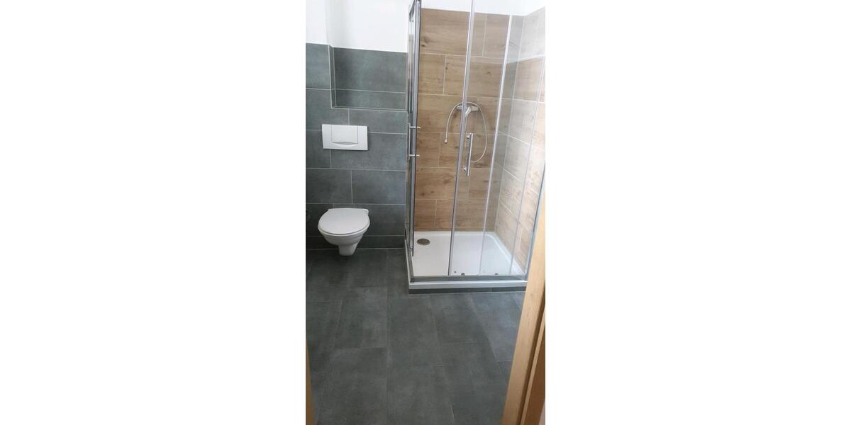 Etagenwohnung Schmölln - 2 Zimmer, 56 m&sup2;, 420&euro; | Angebot:26464907