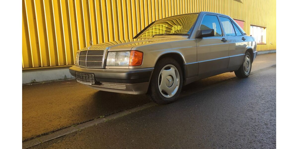 Mercedes-Benz 190 134.000 km 4.777 &euro; Ronneburg 07580