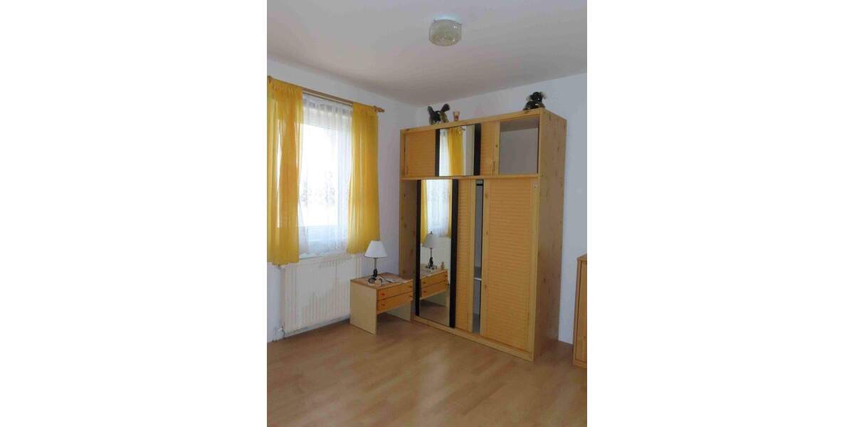 Mehrfamilienhaus, Wohnhaus Hohenleuben Reichenfels - 4 Zimmer, 92 m&sup2;, 125.000&euro; | Angebot:26345782