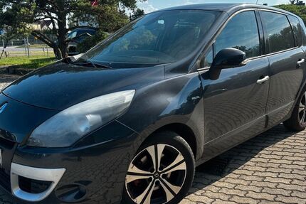 Renault Scenic 161.365 km 5.490 &euro; Zeitz 06712