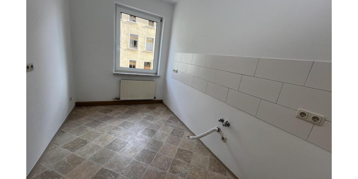 Schicke 3-Raum Wohnung mit modernem Bad, Balkon und Gartennutzung in ruhiger Anliegerstraße! - Etagenwohnung Gera Ostviertel | Angebot:26336738
