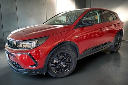 Opel Grandland (X) 24.300 km 16.200 &euro; Werdau 08412