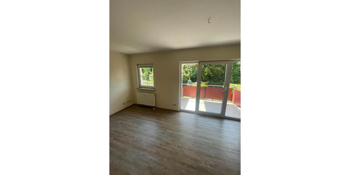 Etagenwohnung Schmölln - 1 Zimmer, 40 m&sup2;, 280&euro; | Angebot:26223217