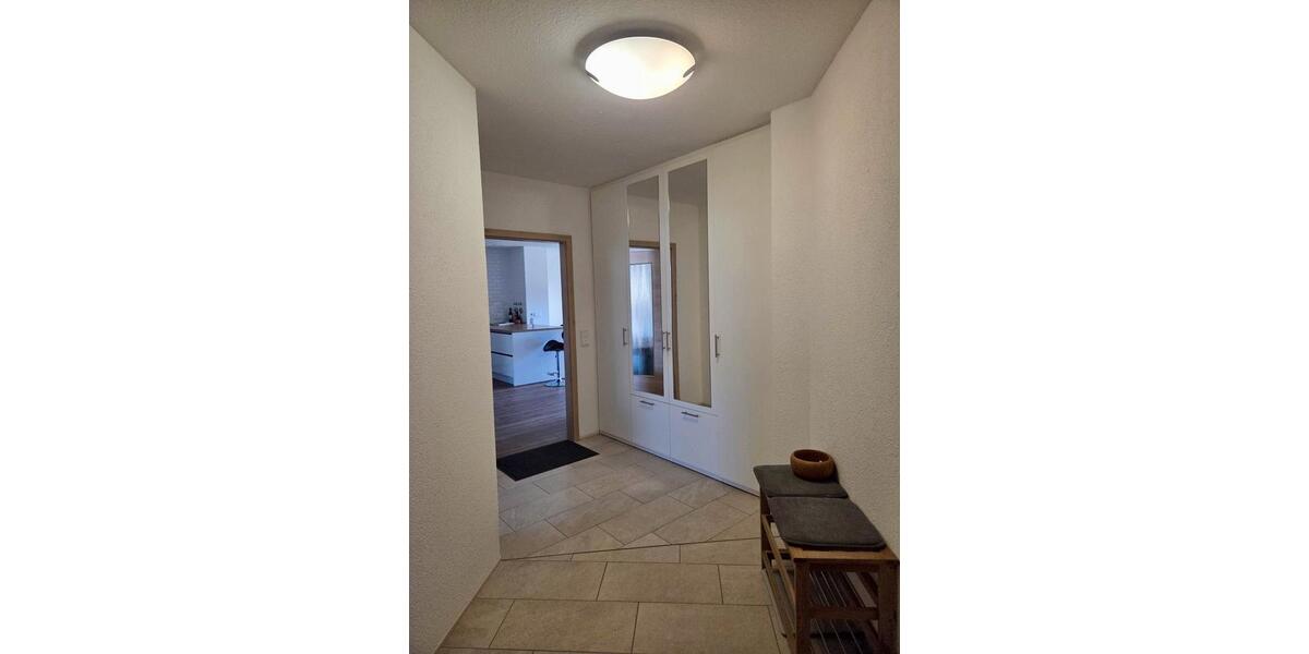 Hochparterre Gera Alt-Bieblach - 3 Zimmer, 83 m&sup2;, 165.000&euro; | Angebot:26588585