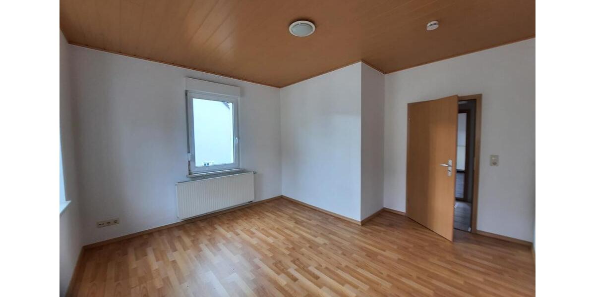 Etagenwohnung Zeulenroda-Triebes Triebes - 3 Zimmer, 73 m&sup2;, 720&euro; | Angebot:24715817