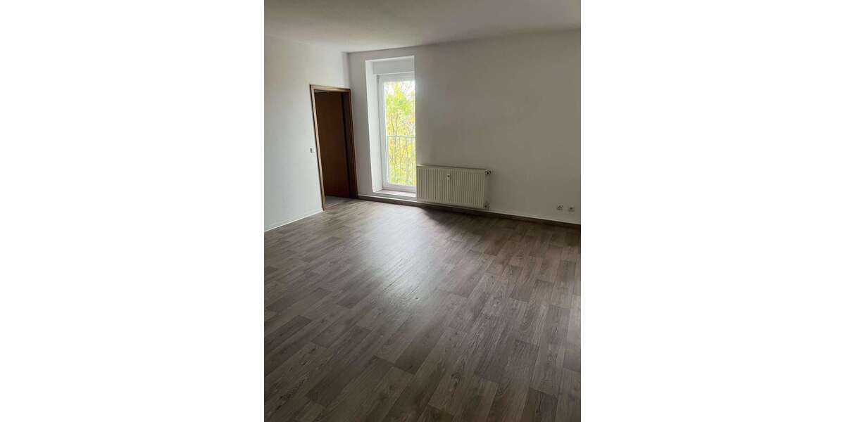 Etagenwohnung Gößnitz - 3 Zimmer, 91 m&sup2;, 45.000&euro; | Angebot:27009301