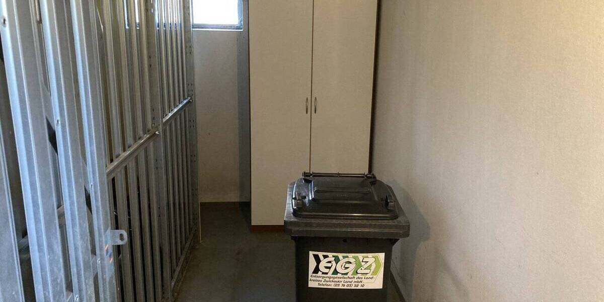 Etagenwohnung Fraureuth - 2 Zimmer, 43 m&sup2;, 290&euro; | Angebot:26261595