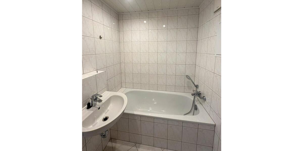Etagenwohnung Weida - 1 Zimmer, 42 m&sup2;, 249&euro; | Angebot:26366932