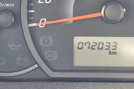 Mitsubishi Space Star 72.000 km 9.300 &euro; Schlöben 07646