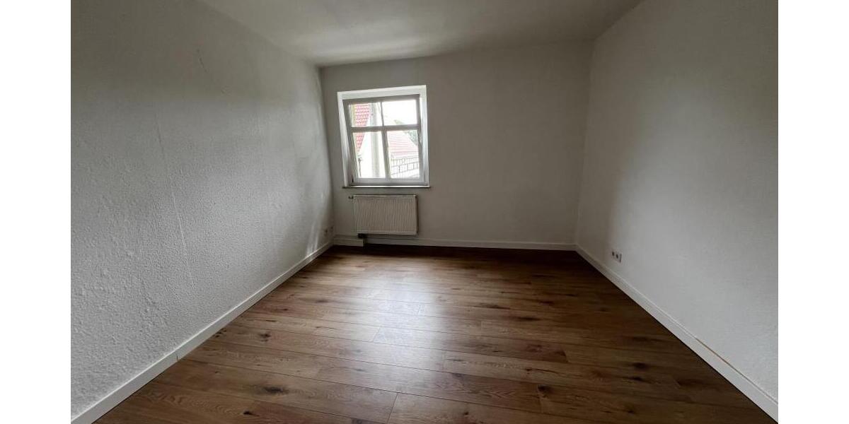 Wohnen wie im Einfamilienhaus im modernisierten historischen 3-Seiten-Bauernhof nahe Gera zur Miete! - Bauernhaus, Landhaus Gera Cretzschwitz | Angebot:27008397