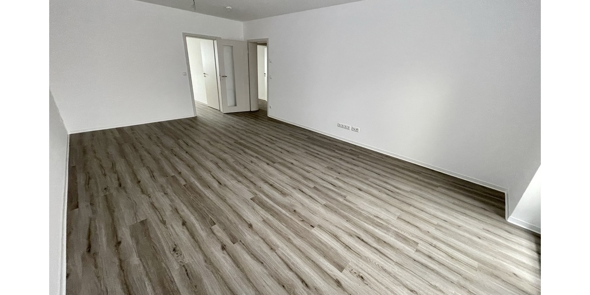 Wohnen mit ALLEN Extras am Geraer Reußpark! 4 Zimmer mit Loggia, Balkon, Aufzug und Tiefgarage! - Etagenwohnung Gera Alt-Bieblach | Angebot:26843941