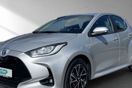 Toyota Yaris 22.406 km 17.990 &euro; Gera 07554