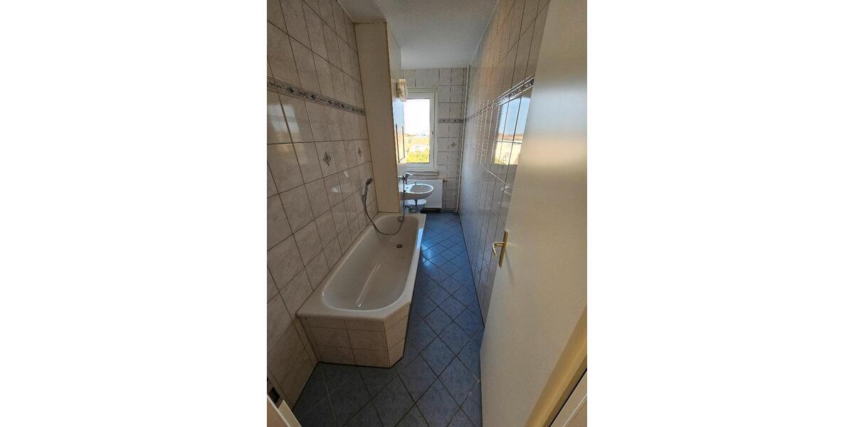 Etagenwohnung Altenburg - 2 Zimmer, 49 m&sup2;, 320&euro; | Angebot:26382369