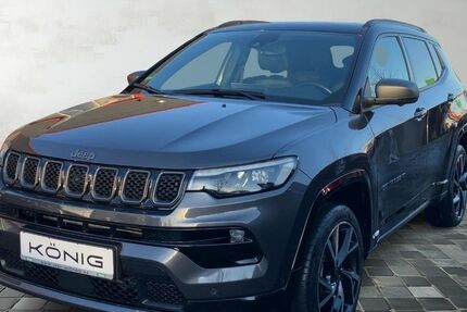 Jeep Compass 53.332 km 24.999 &euro; Gera 07552