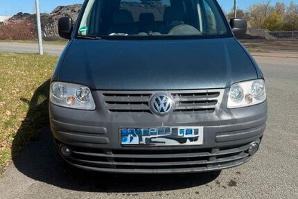 VW Caddy 271.000 km 2.550 &euro; Rositz 04617