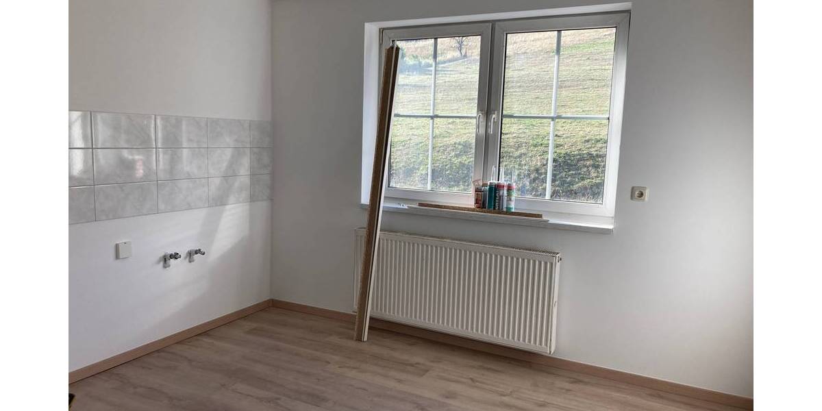 Einfamilienhaus Stadtroda Podelsatz - 8 Zimmer, 233 m&sup2;, 279.000&euro; | Angebot:25695943