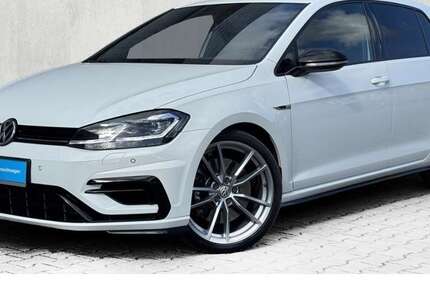 VW Golf 89.010 km 25.890 € Zeitz 06712
