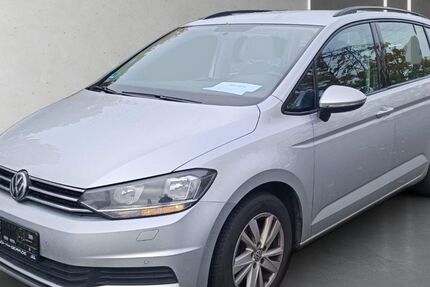 VW Touran 114.385 km 16.929 &euro; Weida 07570