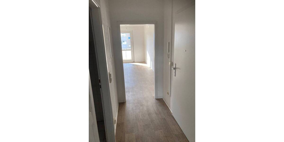 Etagenwohnung Gera Lusan - 3 Zimmer, 57 m&sup2;, 330&euro; | Angebot:26542766