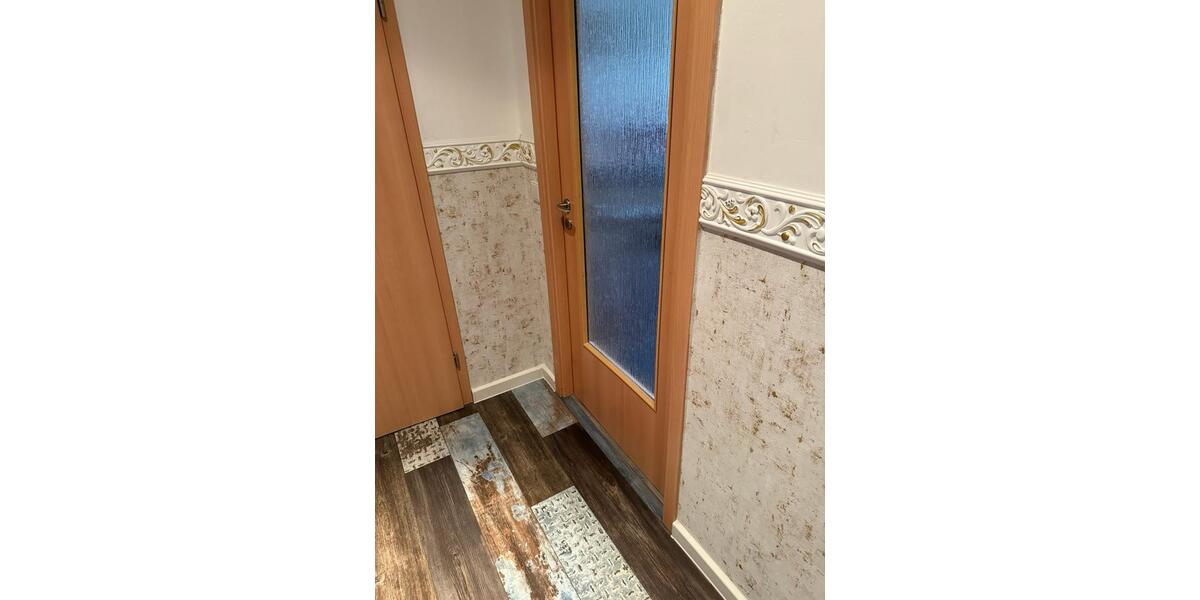 Wunderschöne 4 Raum Wohnung mit Balkon zu vermieten 4 zimmer