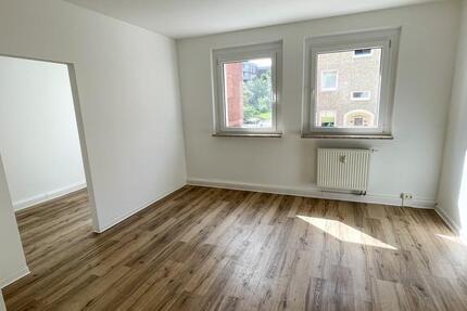 Wohnung Gera - 1 Zimmer, 36 m&sup2;, 285&euro; | Angebot:26262236