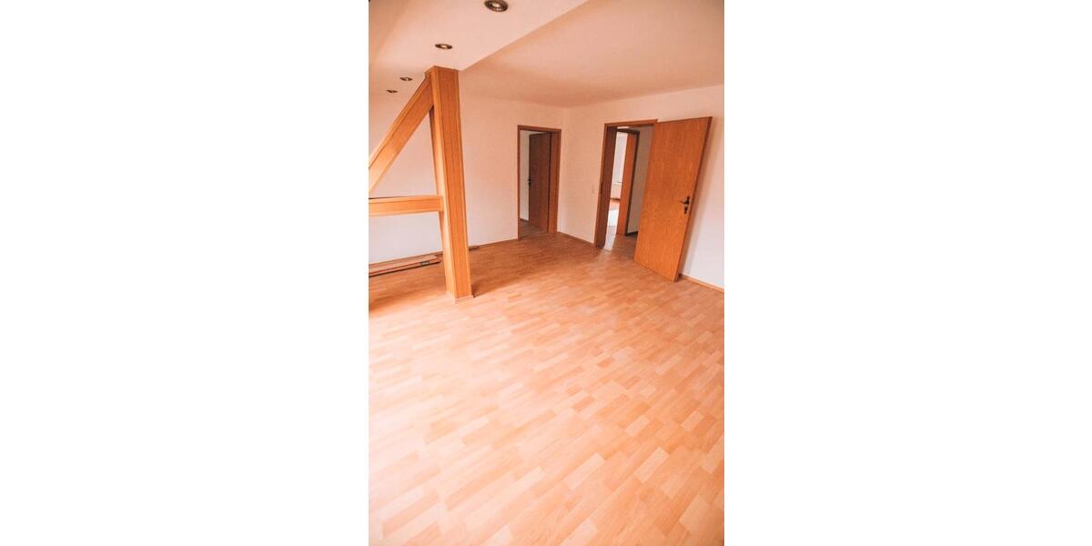 Etagenwohnung Gera Alt-Bieblach - 3 Zimmer, 75 m&sup2;, 449&euro; | Angebot:26650083