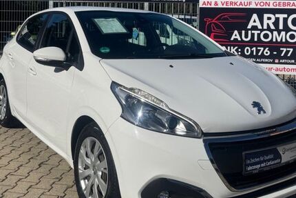 Peugeot 208 83.786 km 7.999 &euro; Teuchern 06682