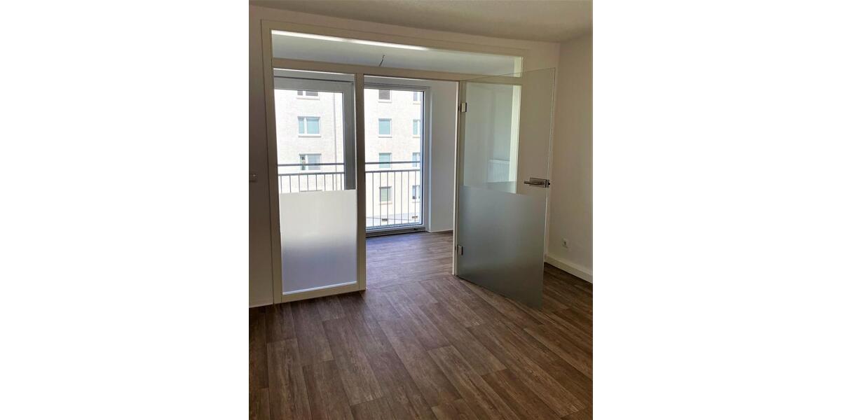 Etagenwohnung Weida - 3 Zimmer, 95 m&sup2;, 594&euro; | Angebot:21380005