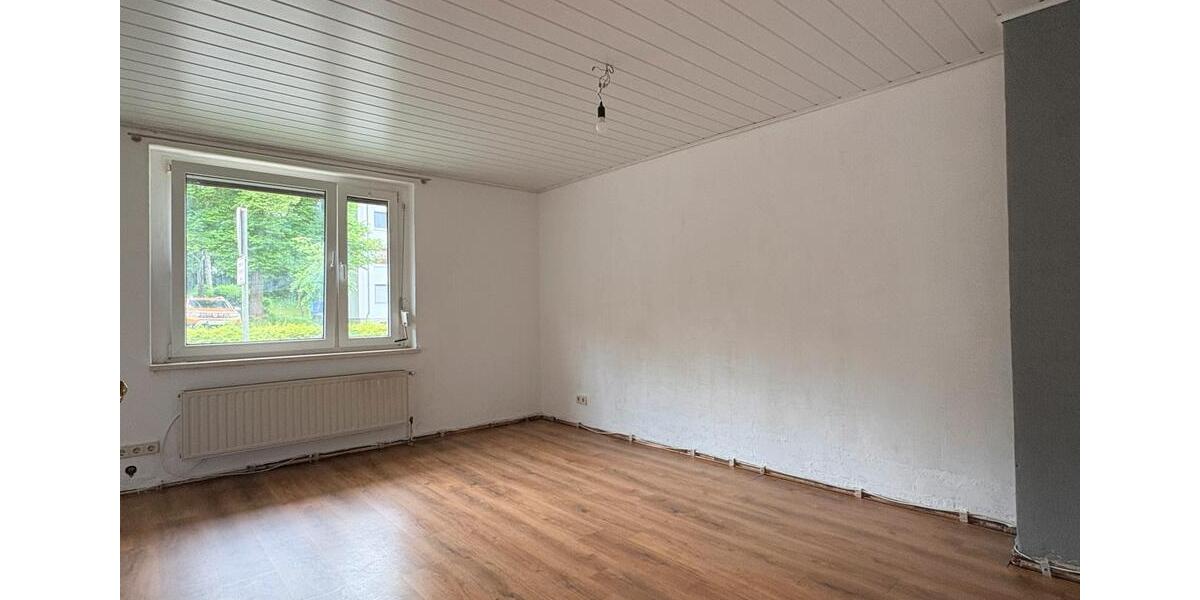 Etagenwohnung Zeitz - 2.5 Zimmer, 58 m&sup2;, 35.000&euro; | Angebot:26865239