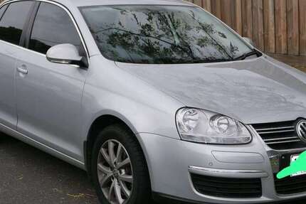 VW Jetta 210.400 km 2.499 &euro; Gera, Stadt 07551