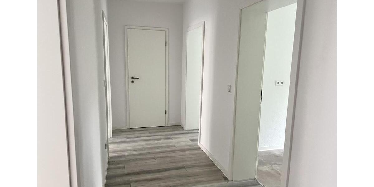 Etagenwohnung Gera Alt-Bieblach - 3 Zimmer, 71 m&sup2;, 479&euro; | Angebot:26494560