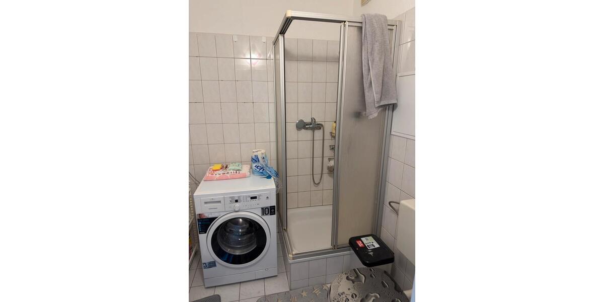 Etagenwohnung Gera Alt-Bieblach - 2 Zimmer, 58 m&sup2;, 377&euro; | Angebot:25282929
