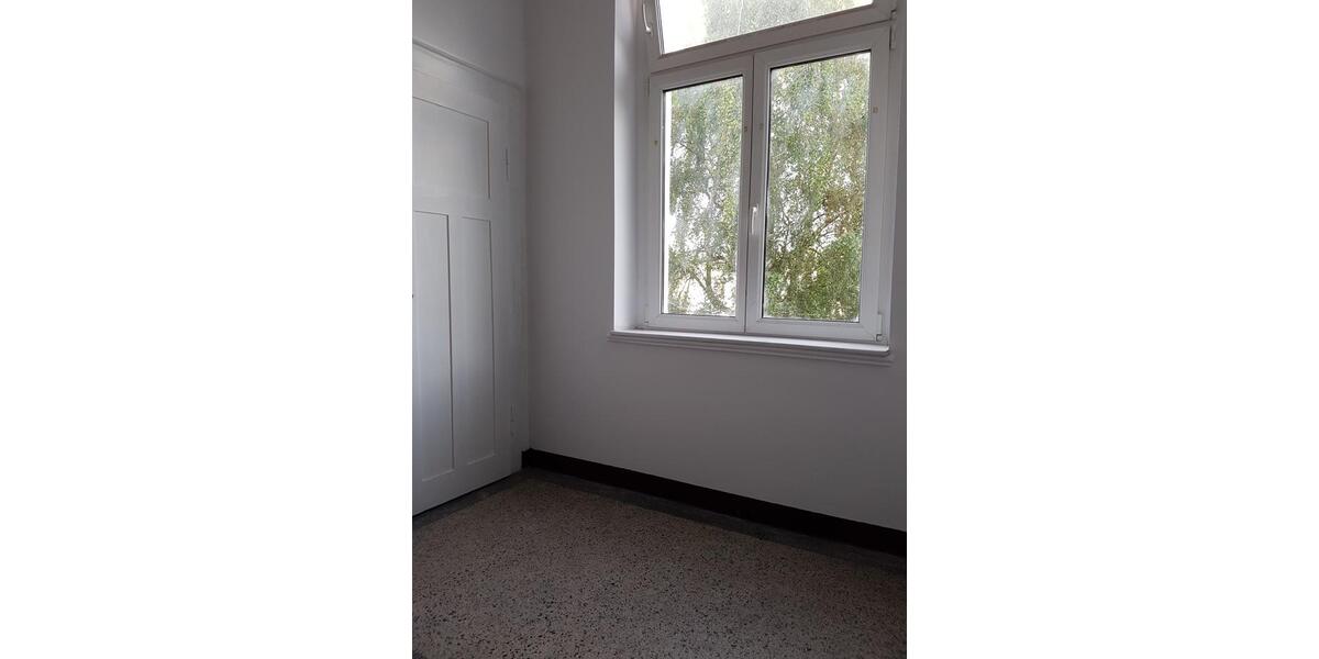 Etagenwohnung Werdau - 5 Zimmer, 116 m&sup2;, 100.000&euro; | Angebot:26136343