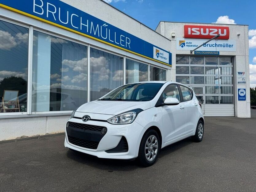 i10