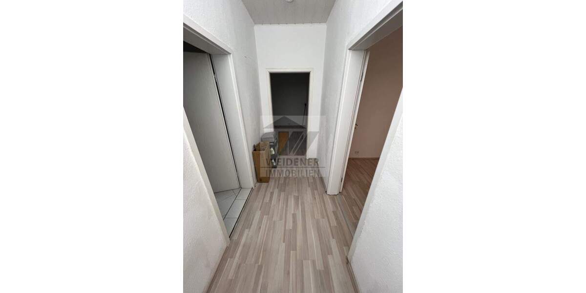 Mehrfamilienhaus mit Potential in zentraler Lage von Weida sucht Sie als neuen Besitzer! 1 zimmer