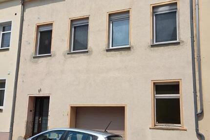 Haus Crimmitschau - 6 Zimmer, 103 m&sup2;, 70.000&euro; | Angebot:27464796