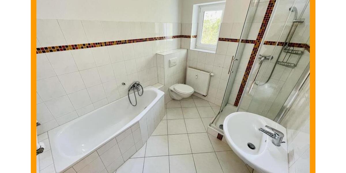 Familien willkommen! 4 R.-Wohnung mit West-Balkon, Wanne, Dusche und Hausgarten in Gera-Debschwitz! - Etagenwohnung Gera Debschwitz | Angebot:26192411